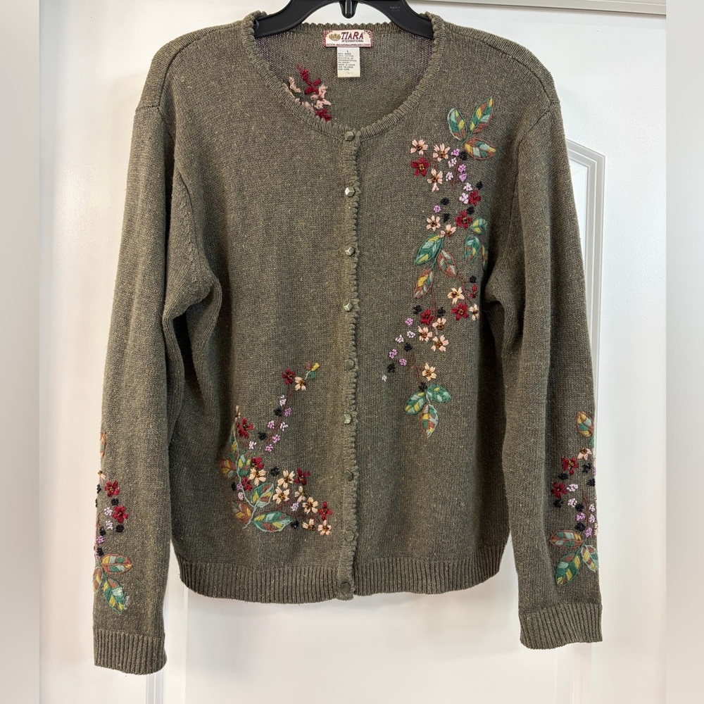 Tiara International Vintage‎ Y2k Embroidered Floral  Cottage core Sweater Large